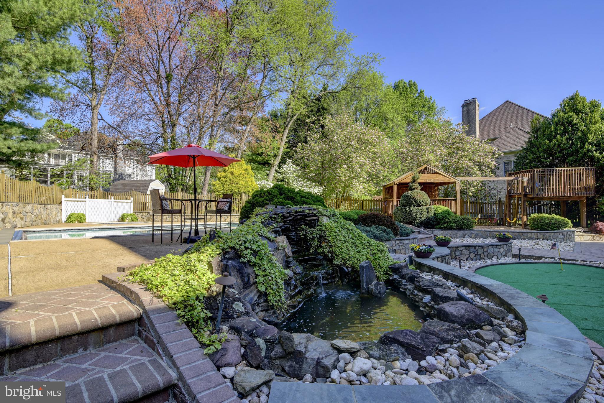 WINDSONG WEST - Residential