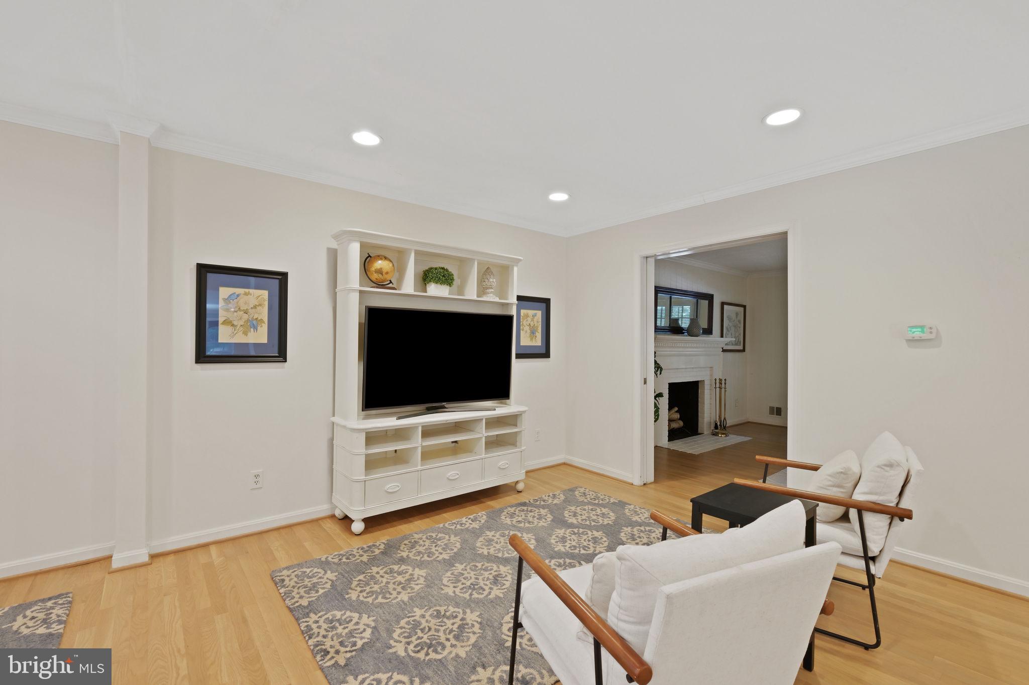 OLD FARM - Residential