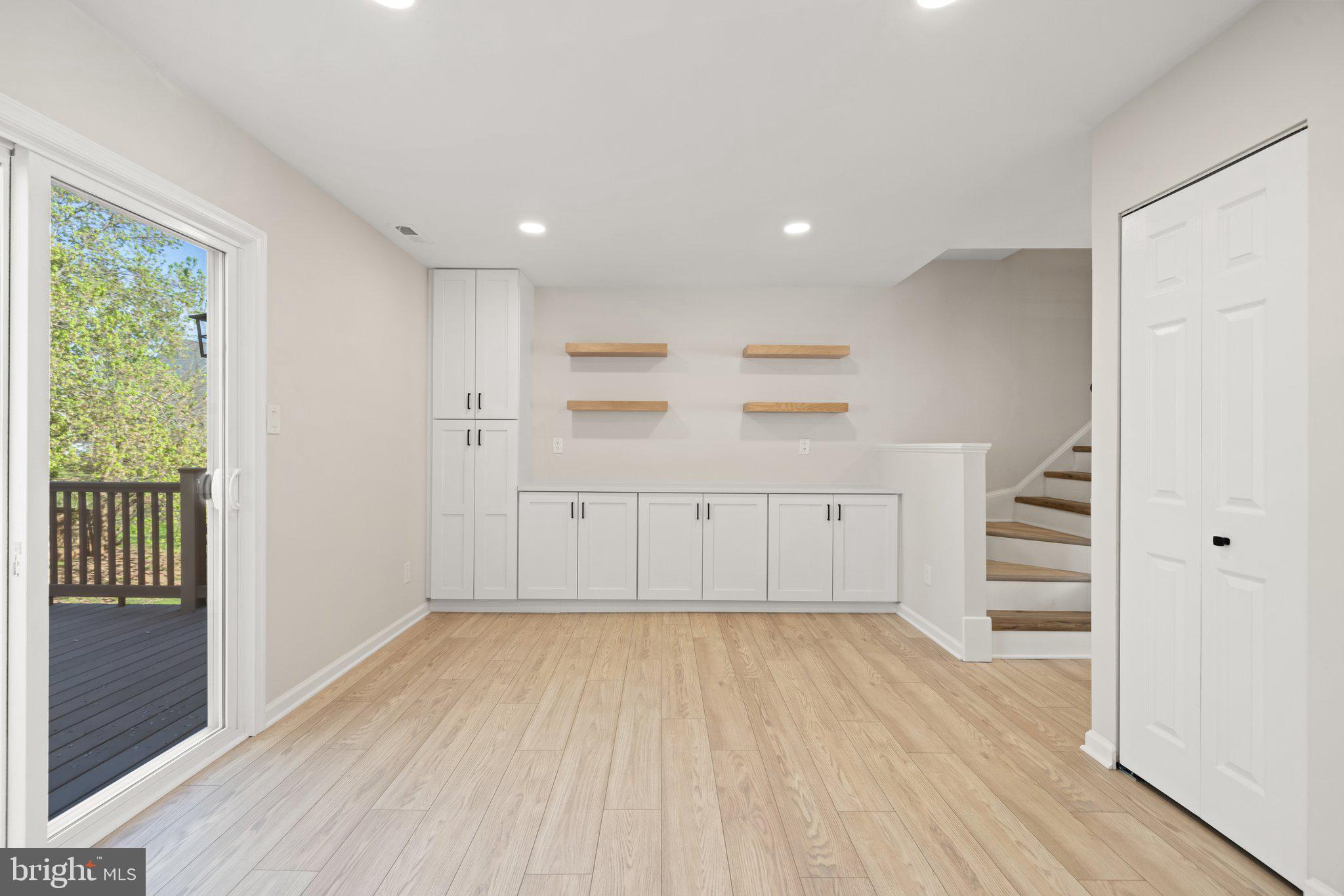 WINDING BROOK - Residential