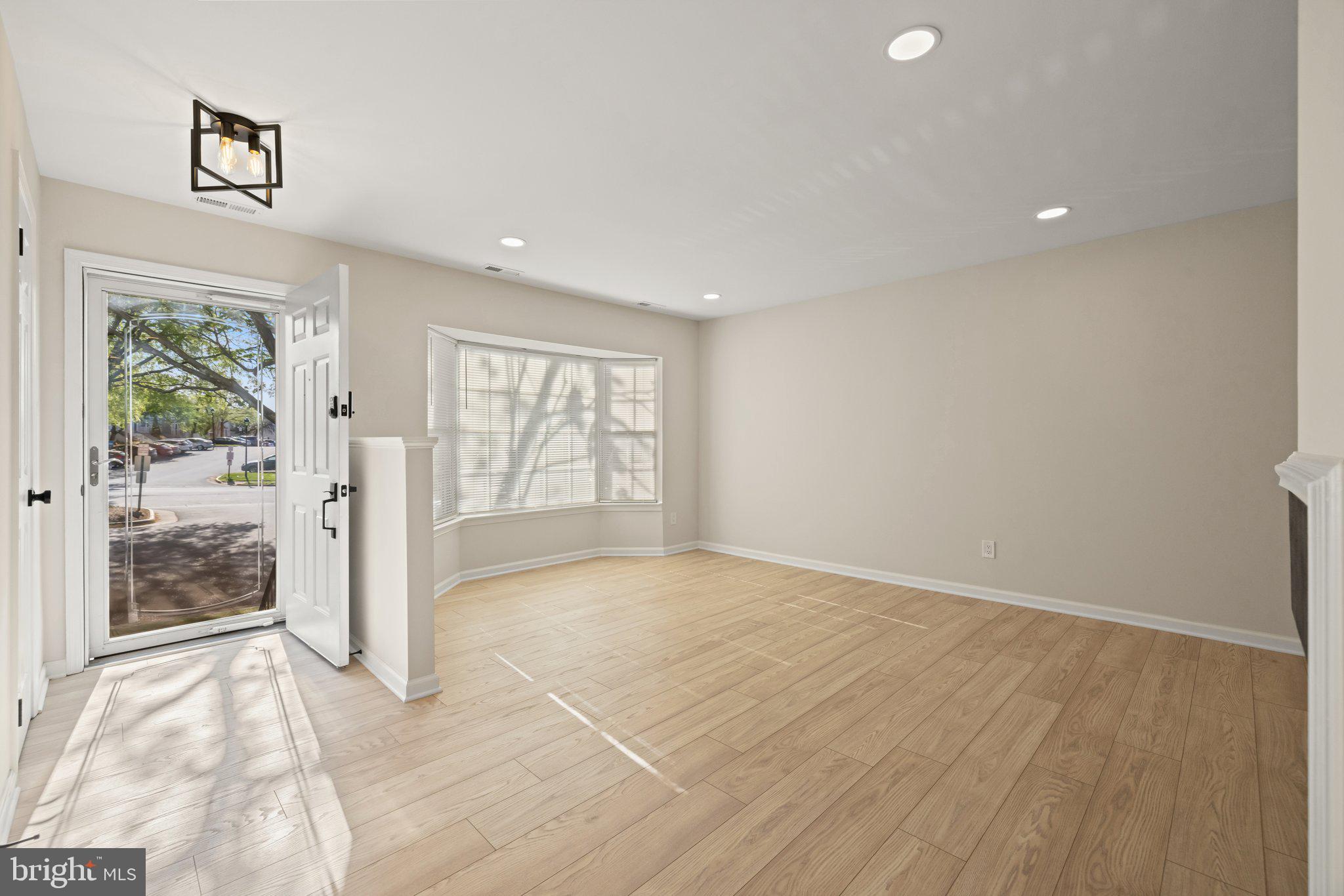 WINDING BROOK - Residential