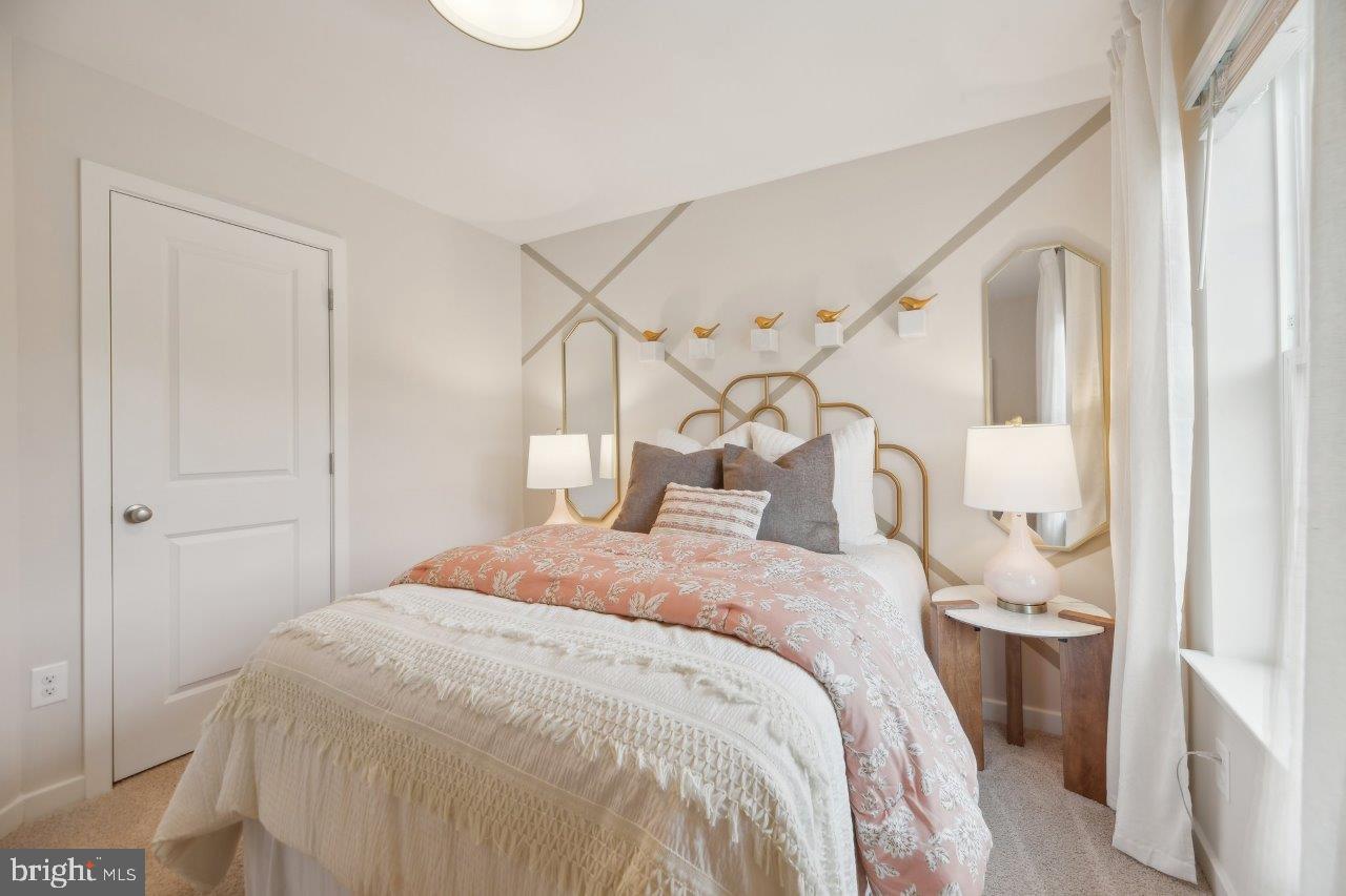 PINEGROVE - Residential