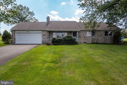 34 LOCUST ROAD BOYERTOWN PA 19512