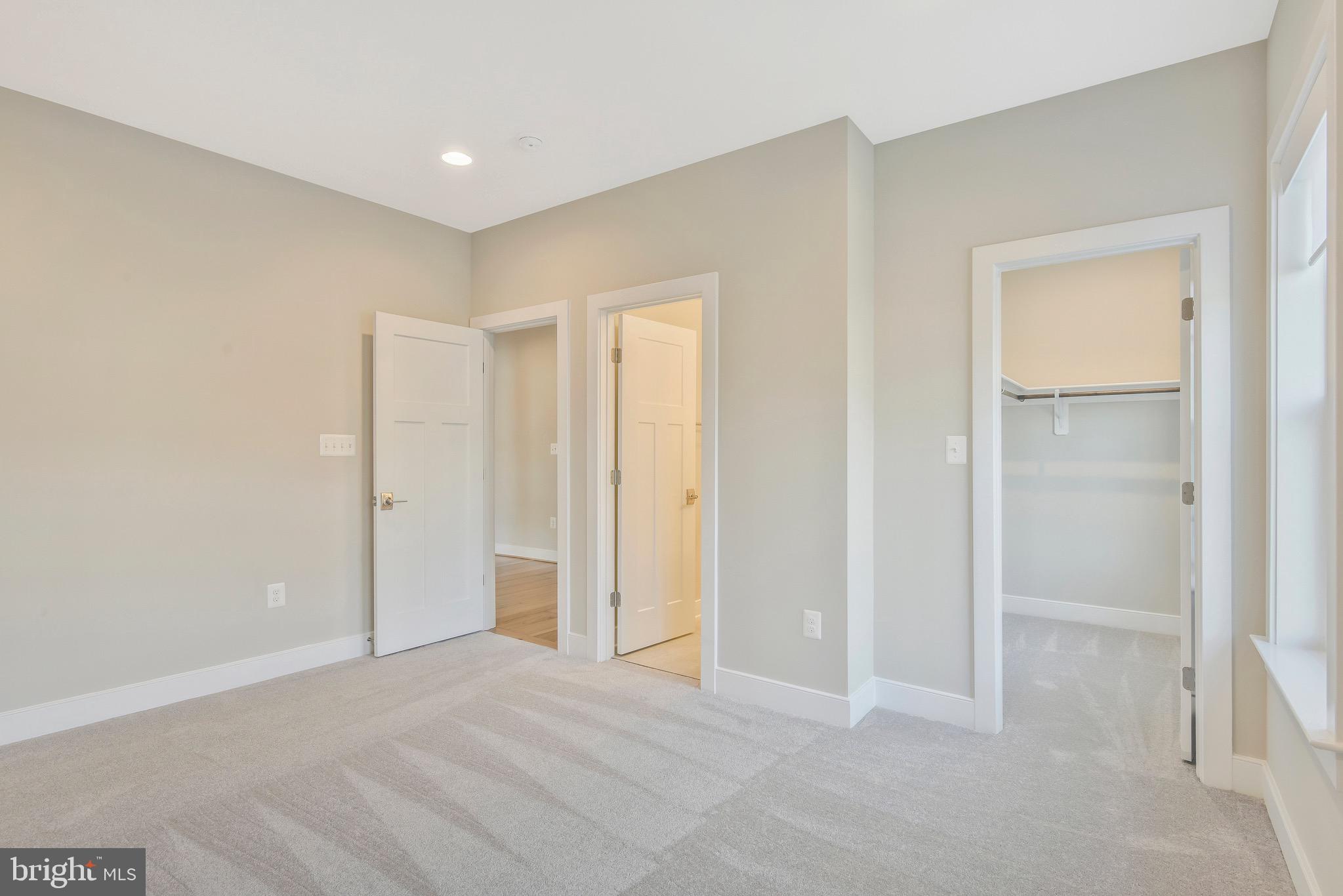 WAKEFIELD FOREST - Residential