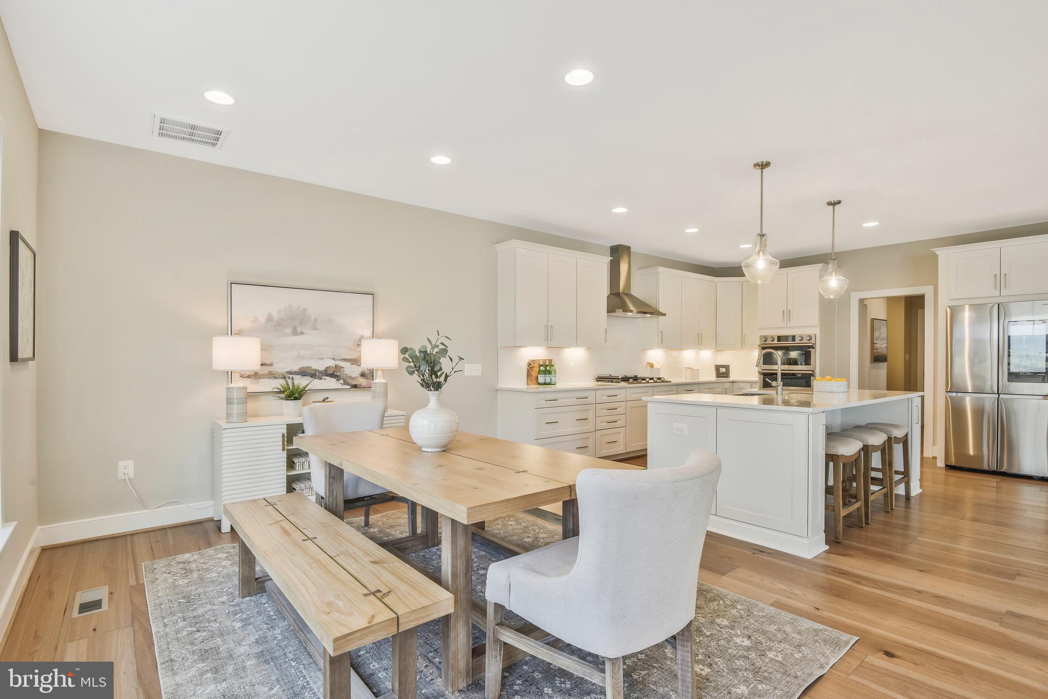 WAKEFIELD FOREST - Residential