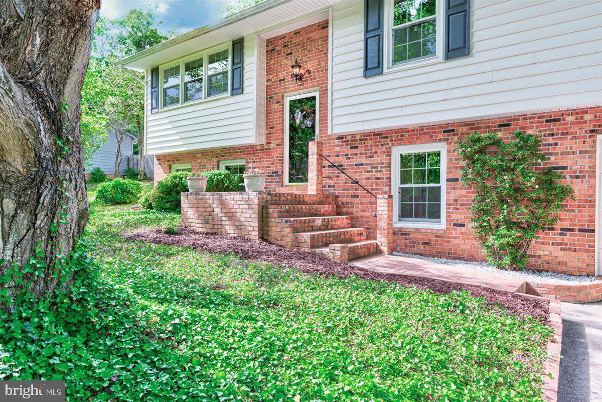 ALTOONA - Residential Lease