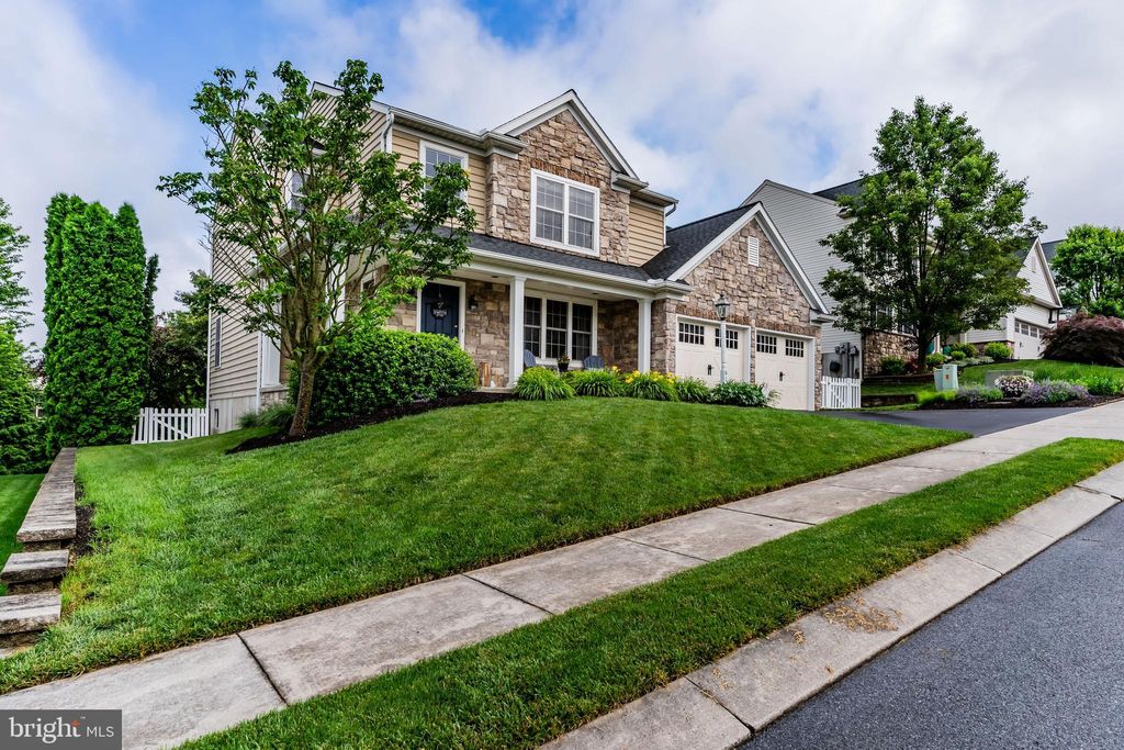 Photo of 618 Hamaker Rd, MANHEIM, PA 17545 (MLS # PALA2071248)