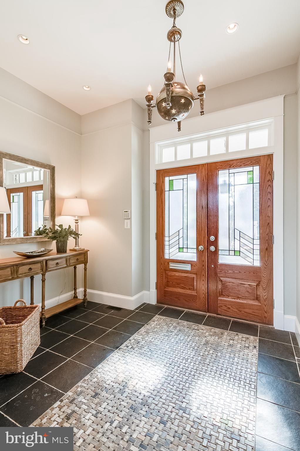 COUNTRY CLUB HILLS - Residential