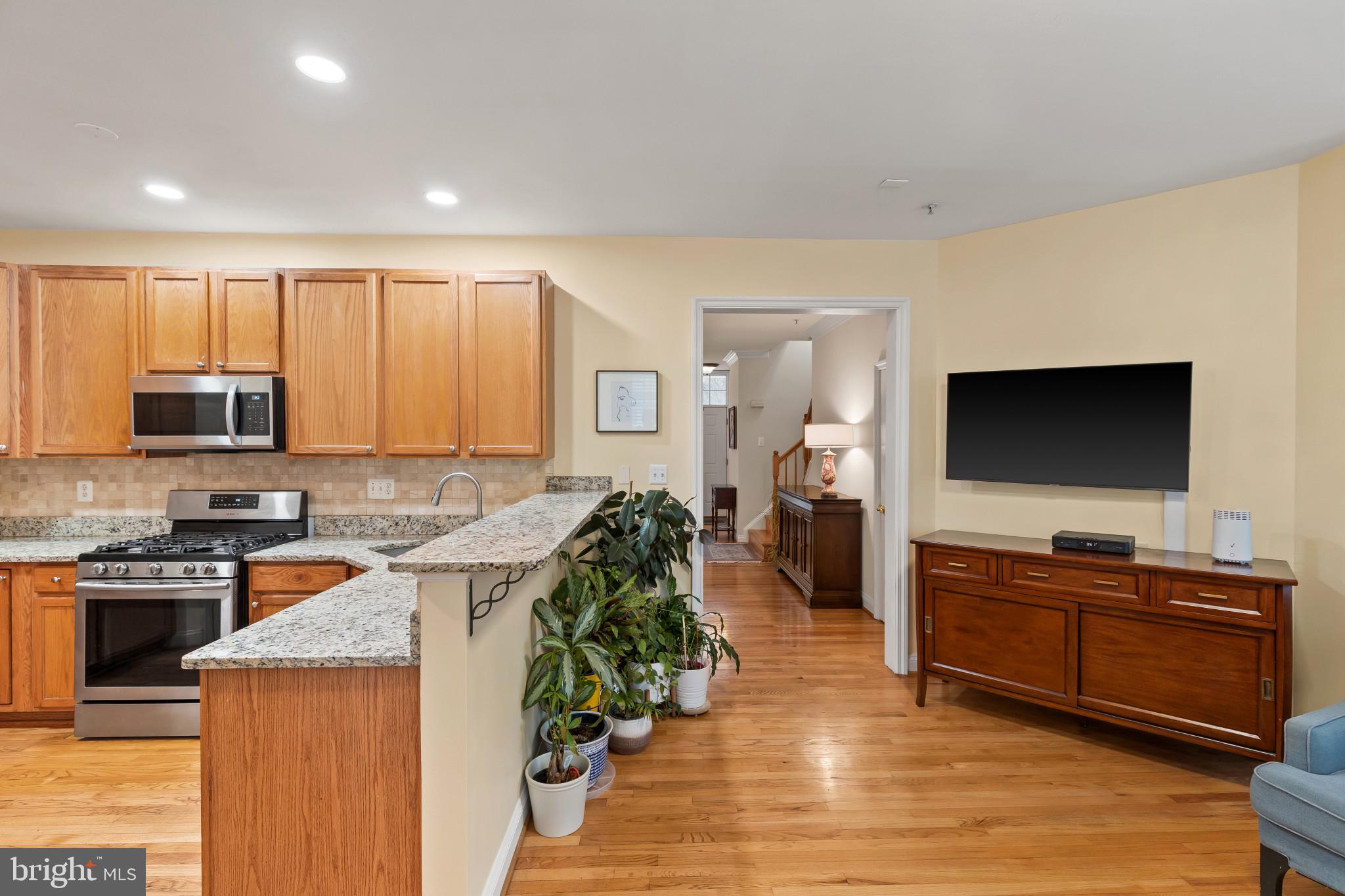 FIELDSTONE - Residential