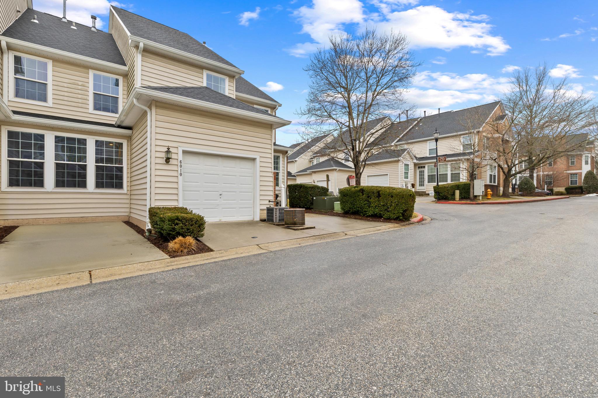 FIELDSTONE - Residential