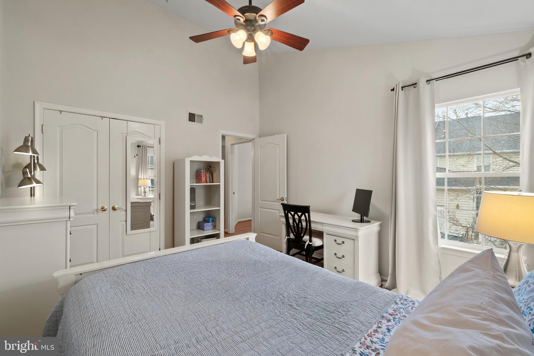 FIELDSTONE - Residential