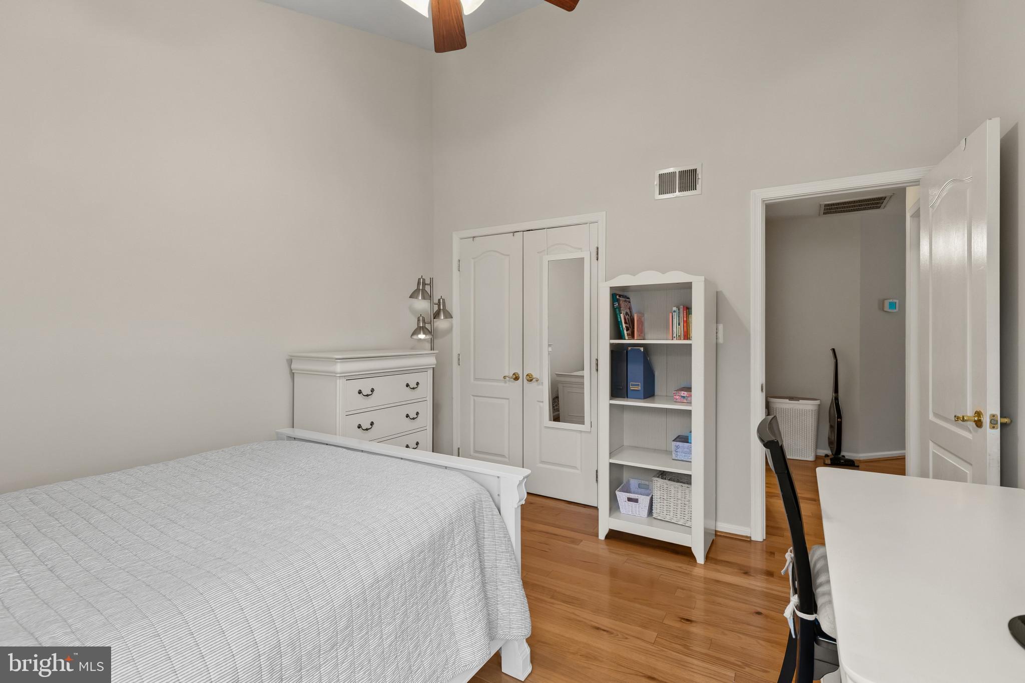 FIELDSTONE - Residential