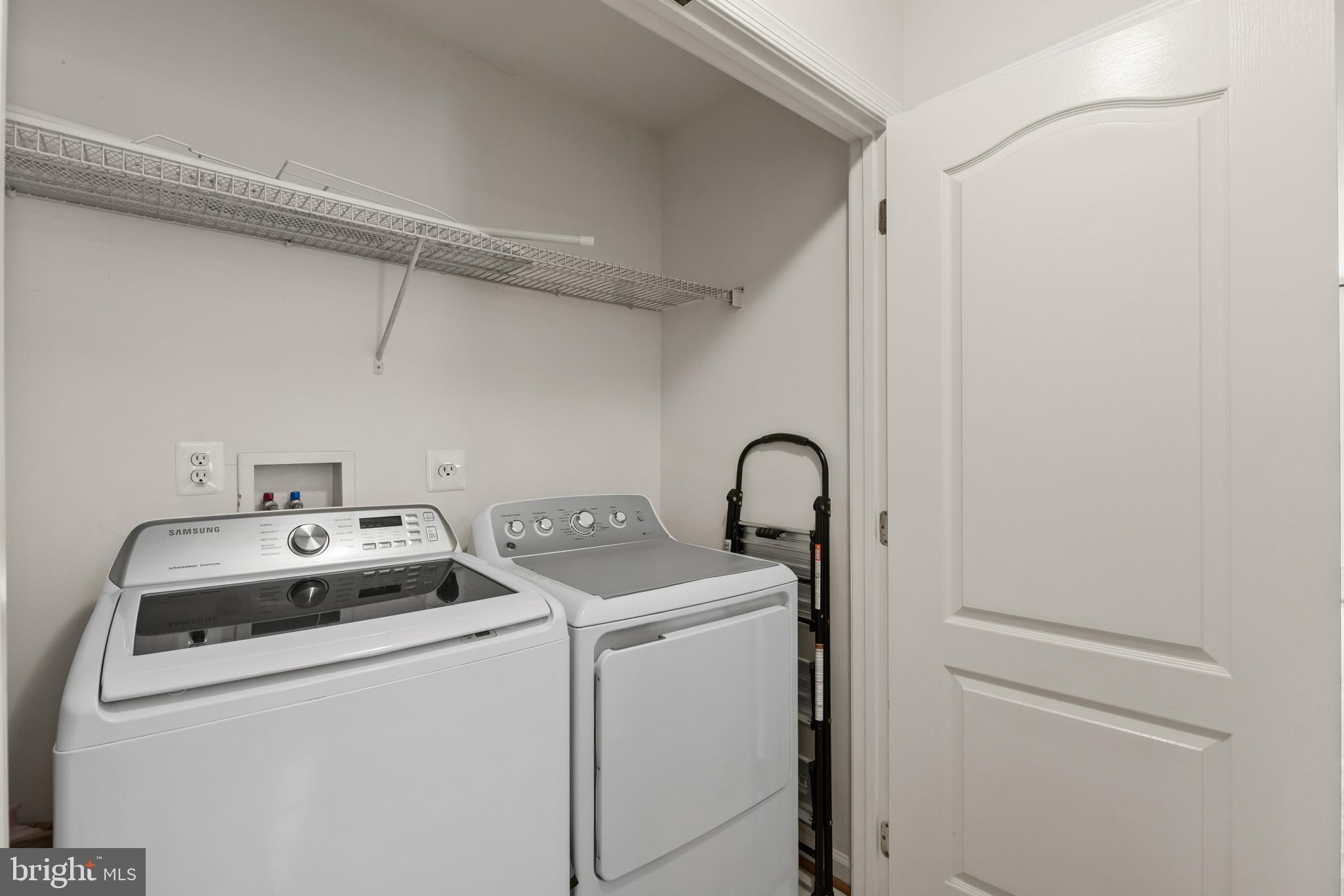 FIELDSTONE - Residential