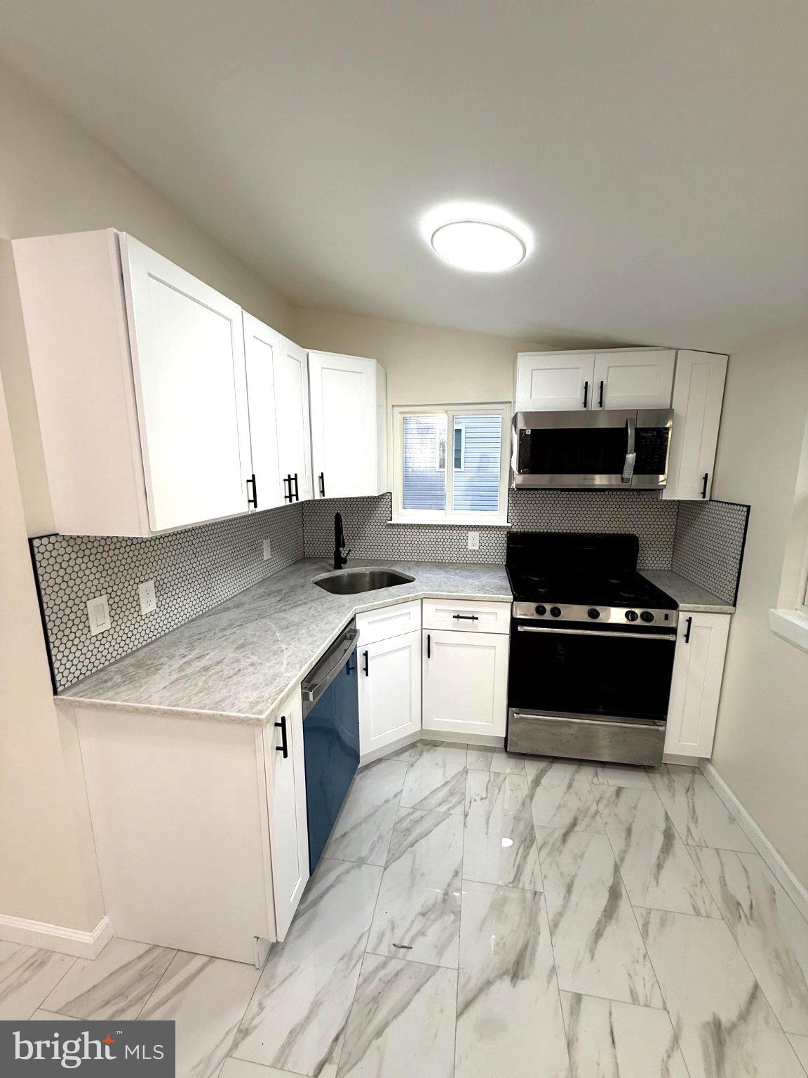 6315 WHITTIER DRIVE