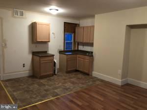 PARKSIDE - Commercial Sale