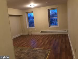 PARKSIDE - Commercial Sale