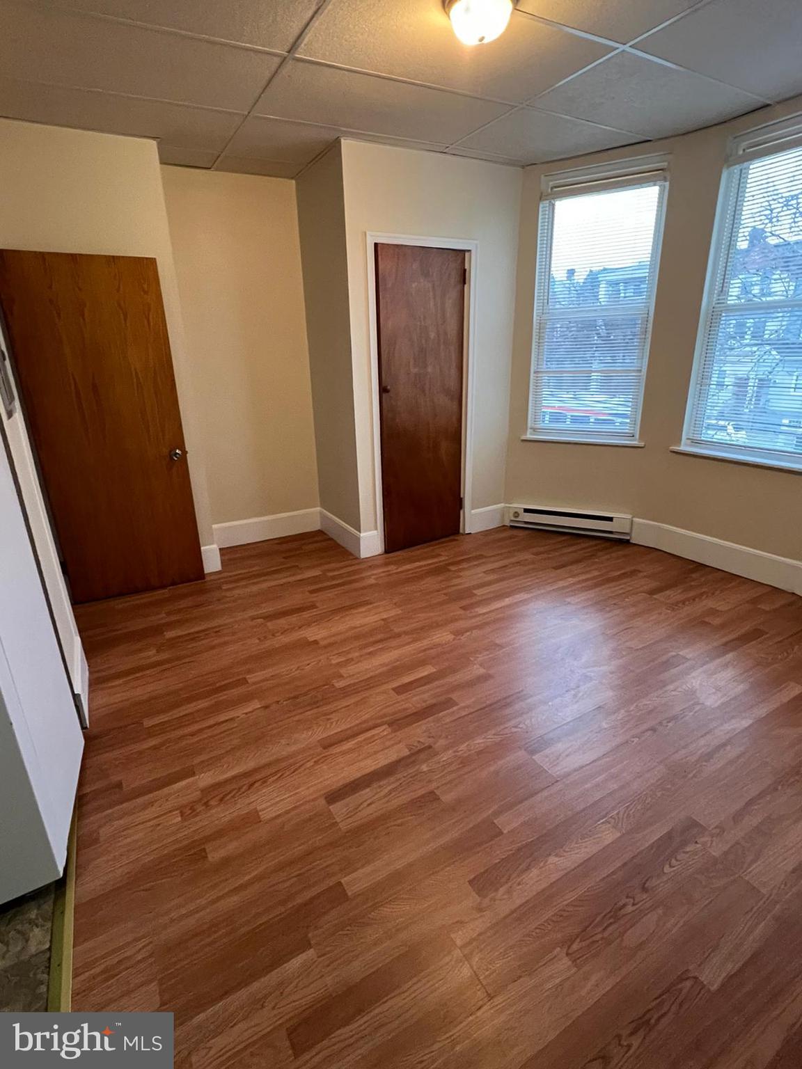 PARKSIDE - Commercial Sale