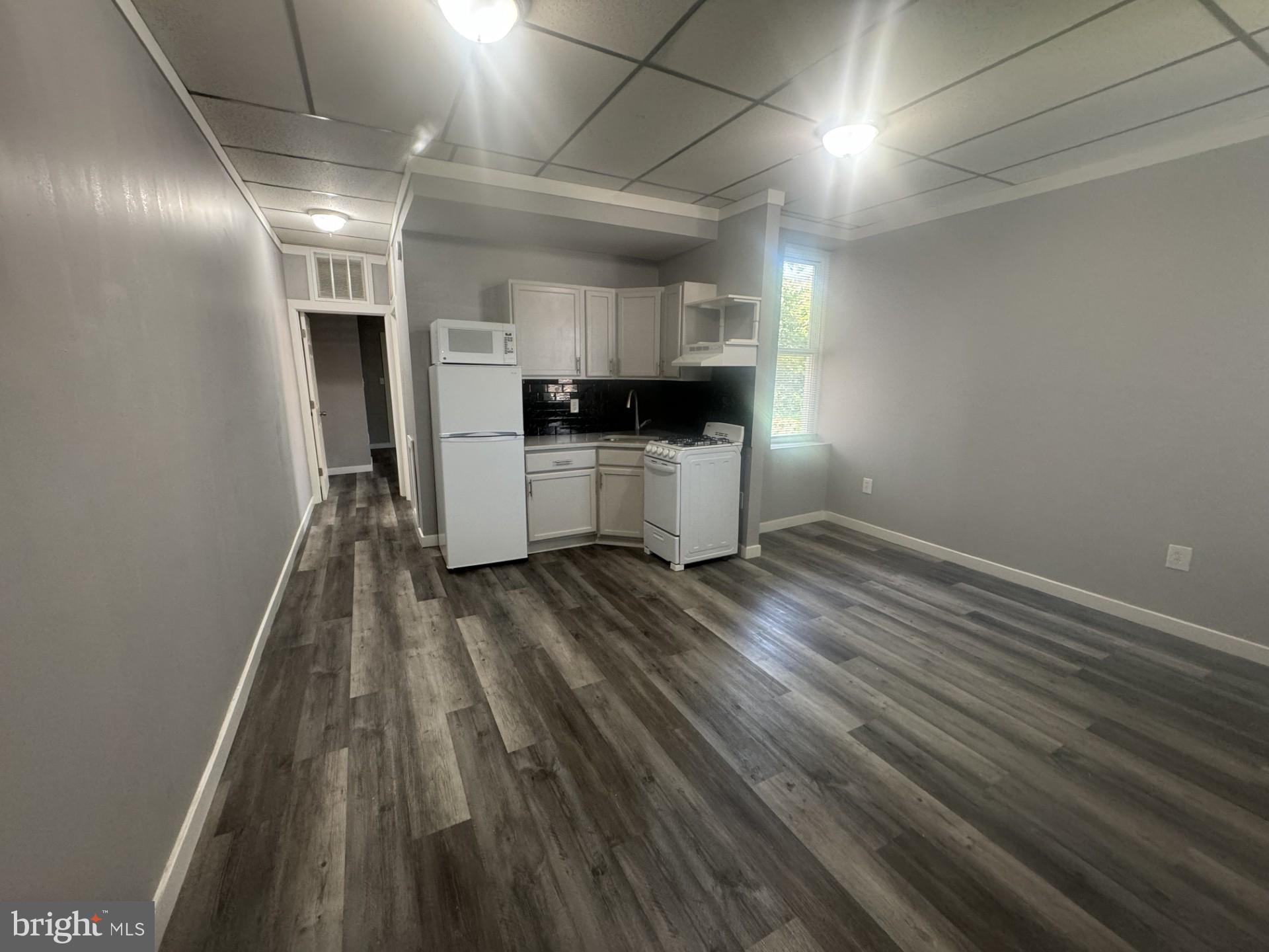 PARKSIDE - Commercial Sale