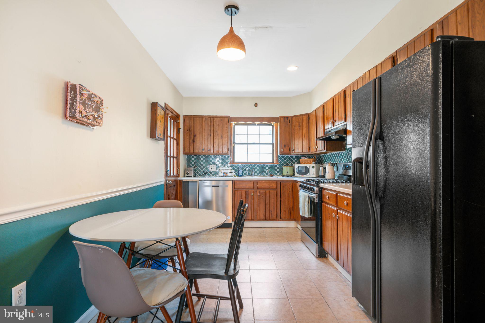 PHILADELPHIA (SOUTH) - Residential Lease