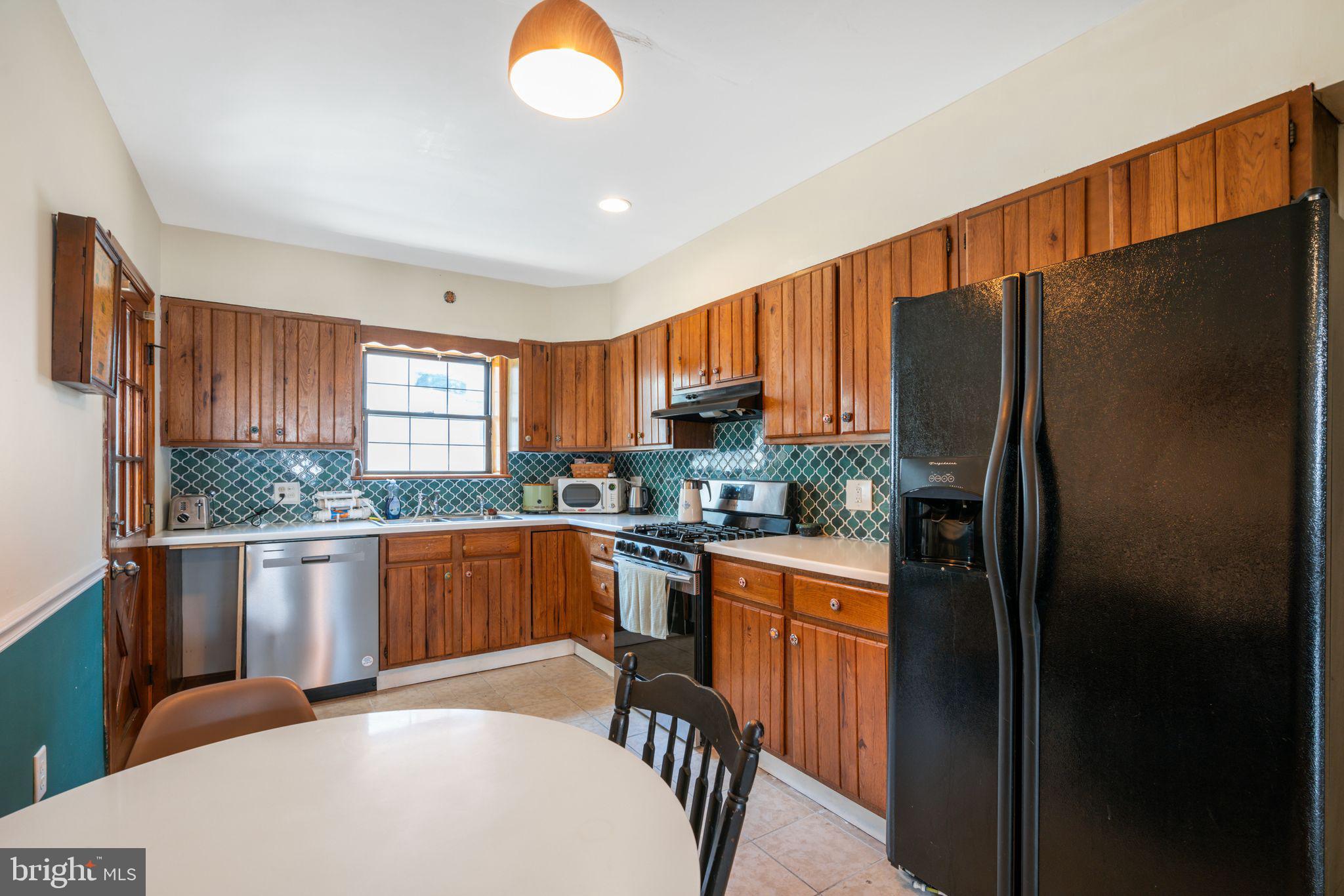 PHILADELPHIA (SOUTH) - Residential Lease