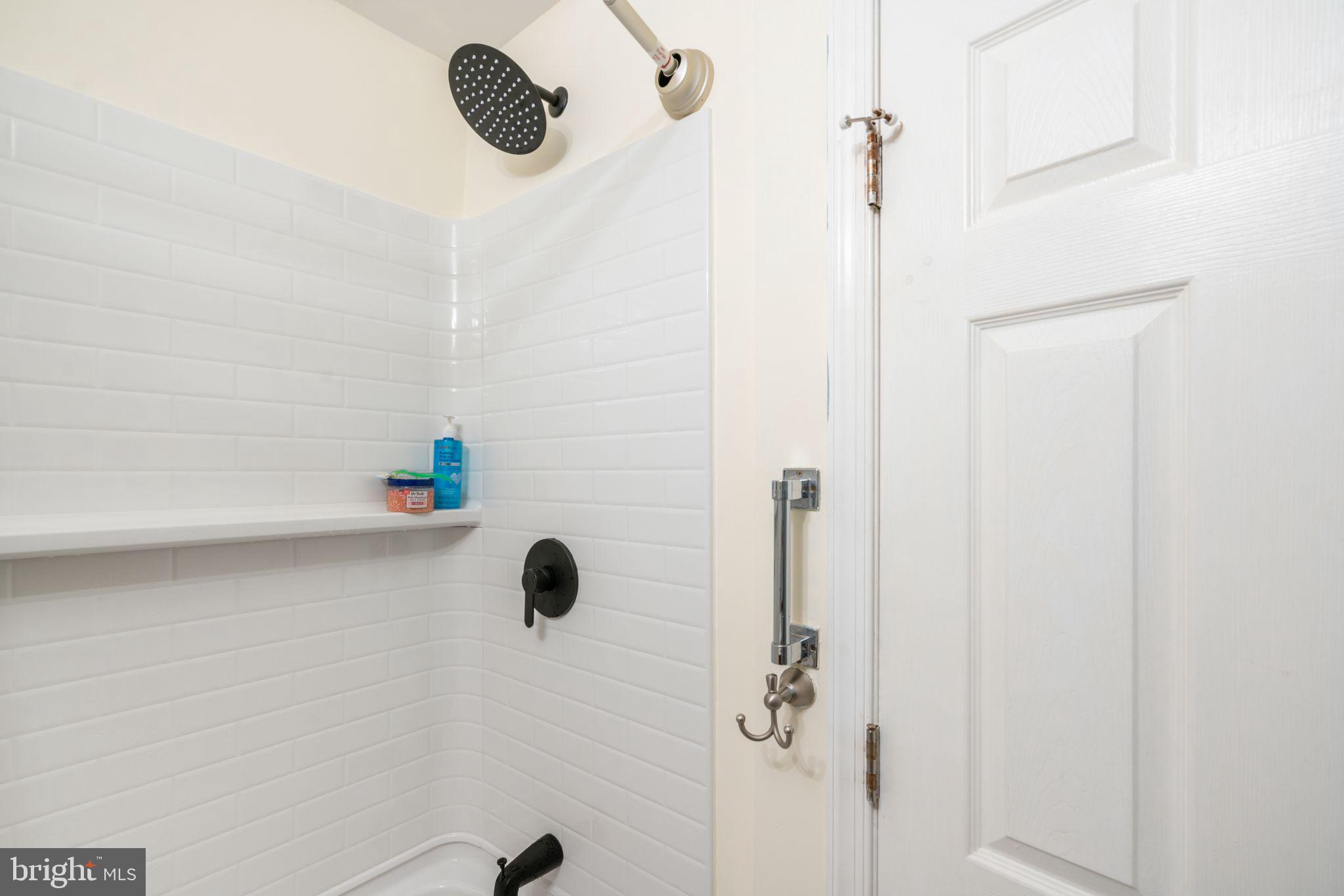 PHILADELPHIA (SOUTH) - Residential Lease