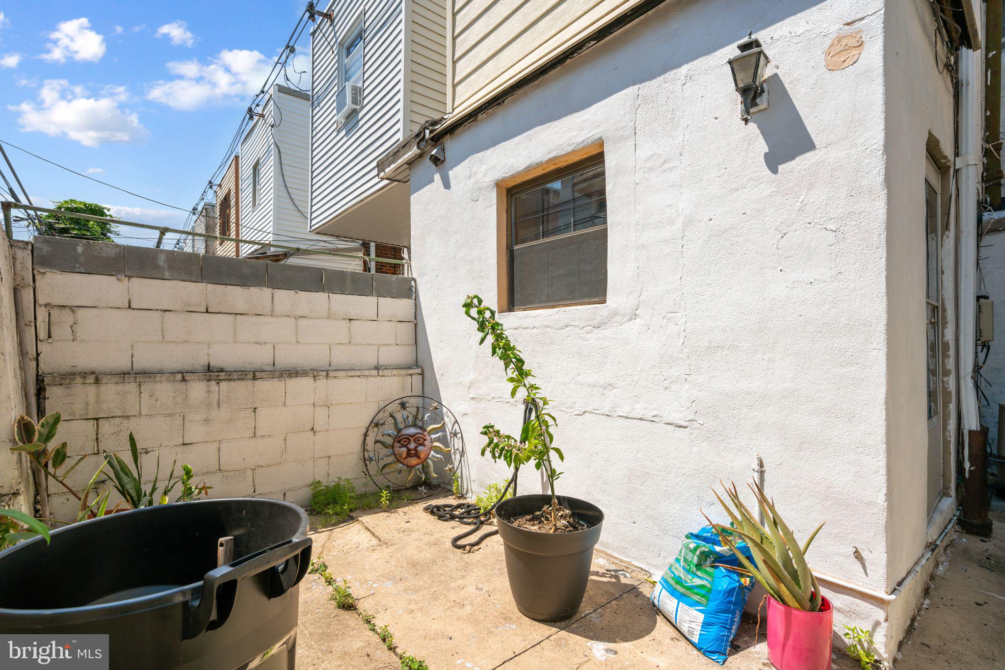 PHILADELPHIA (SOUTH) - Residential Lease