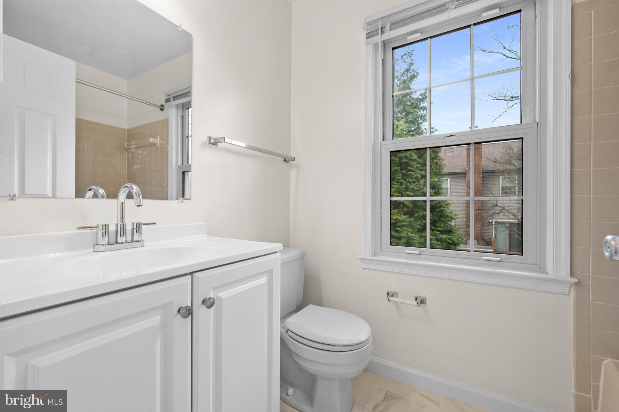 COUNTRY CREEK - Residential