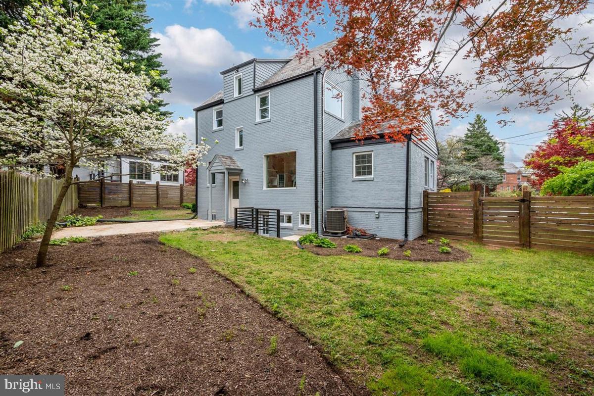 SLIGO PARK HILLS - Residential