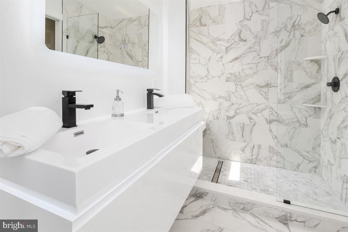 SLIGO PARK HILLS - Residential