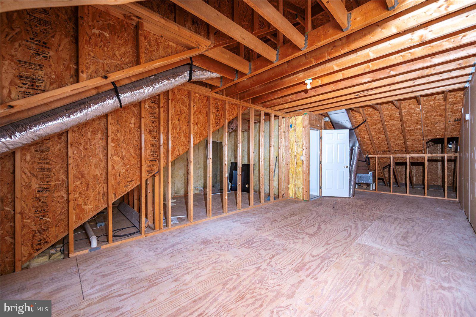 SCHUMAKER MANOR - Residential