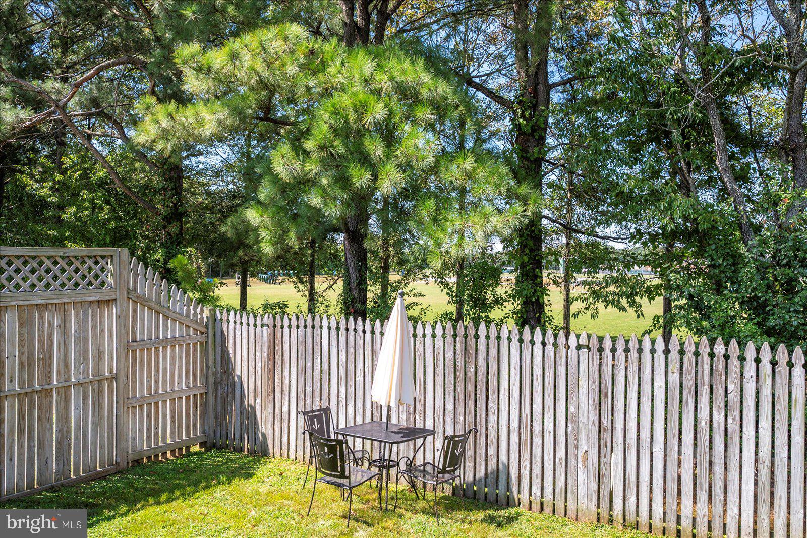 SCHUMAKER MANOR - Residential