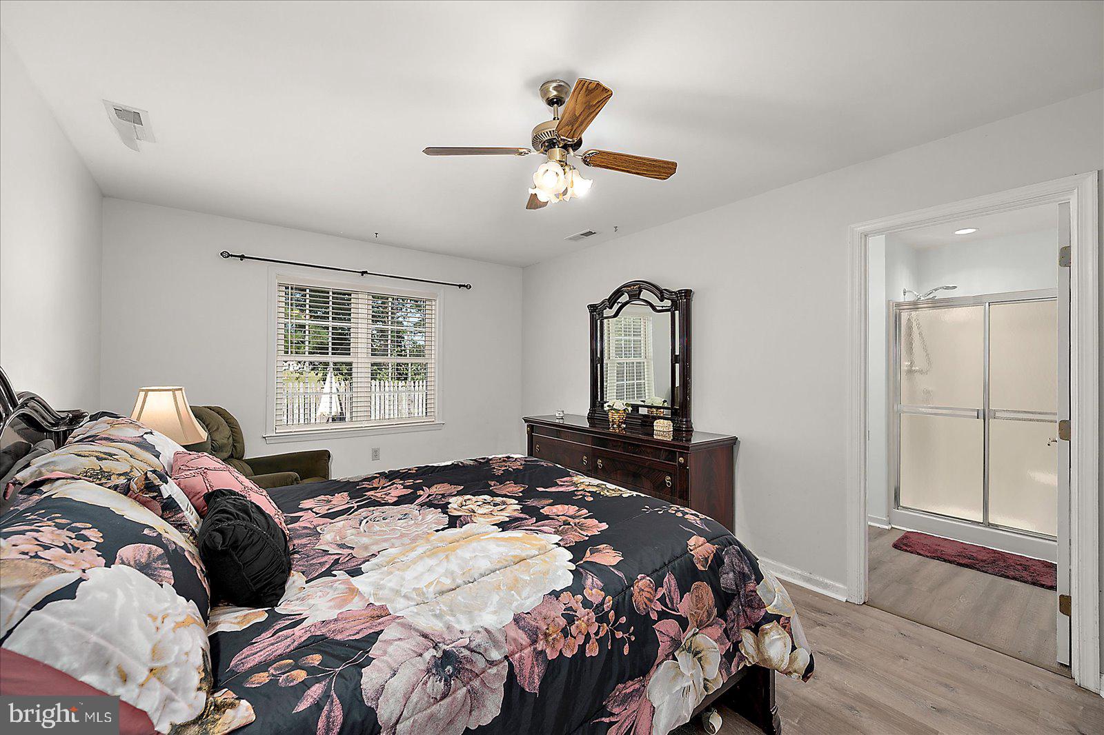 SCHUMAKER MANOR - Residential