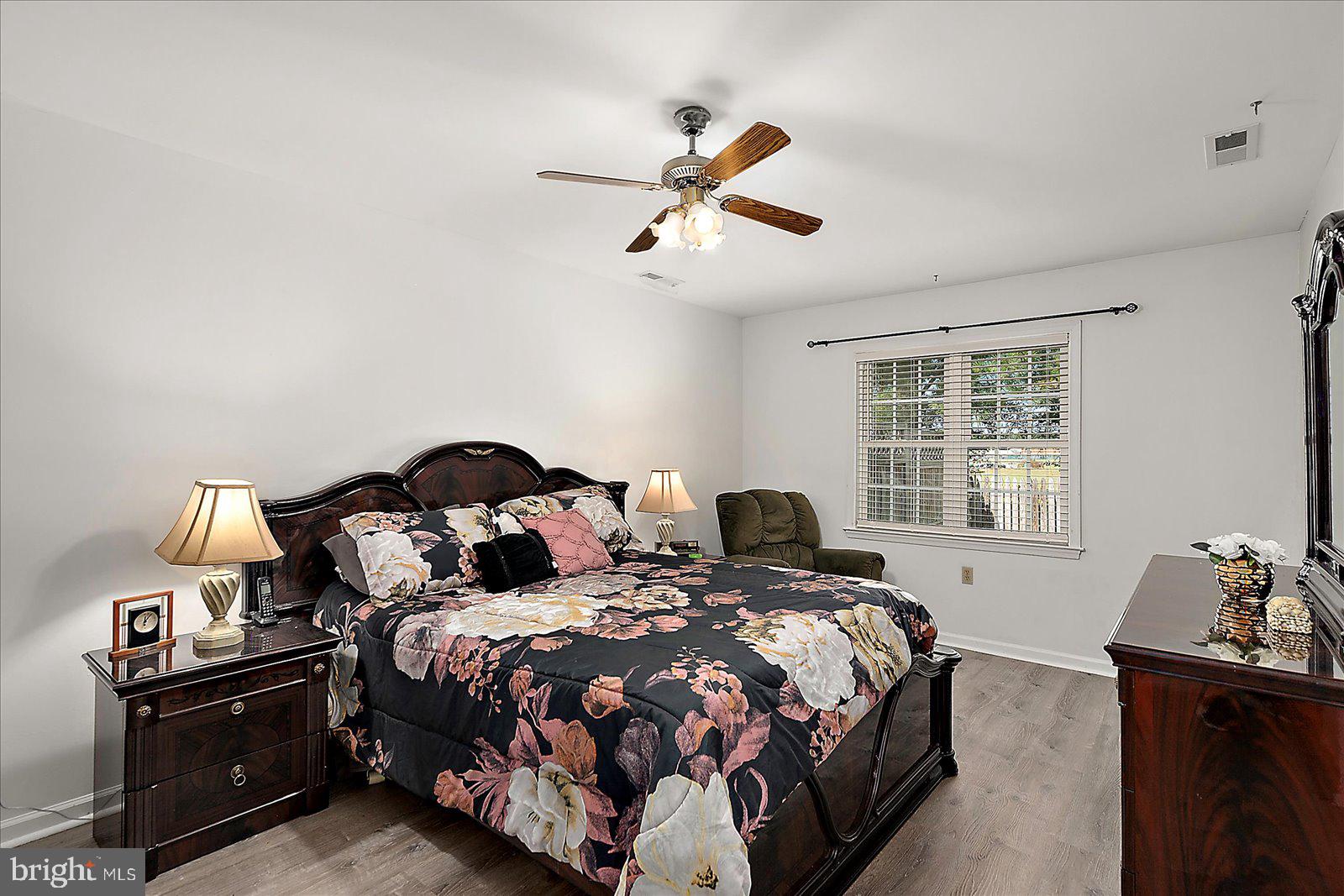 SCHUMAKER MANOR - Residential