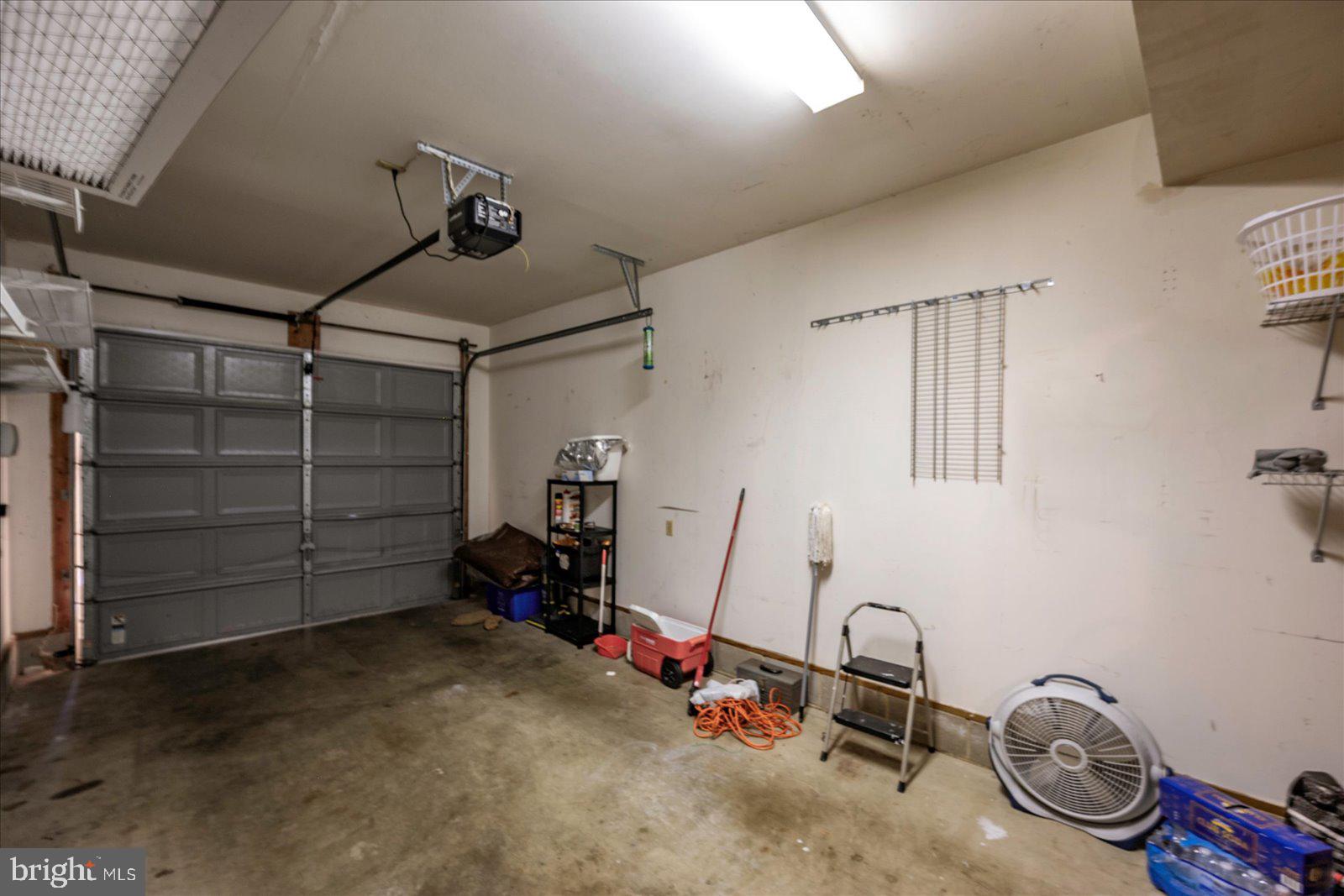 SCHUMAKER MANOR - Residential