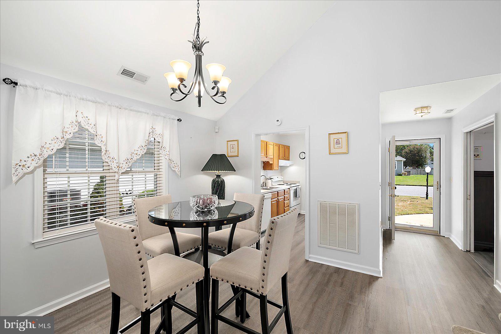 SCHUMAKER MANOR - Residential