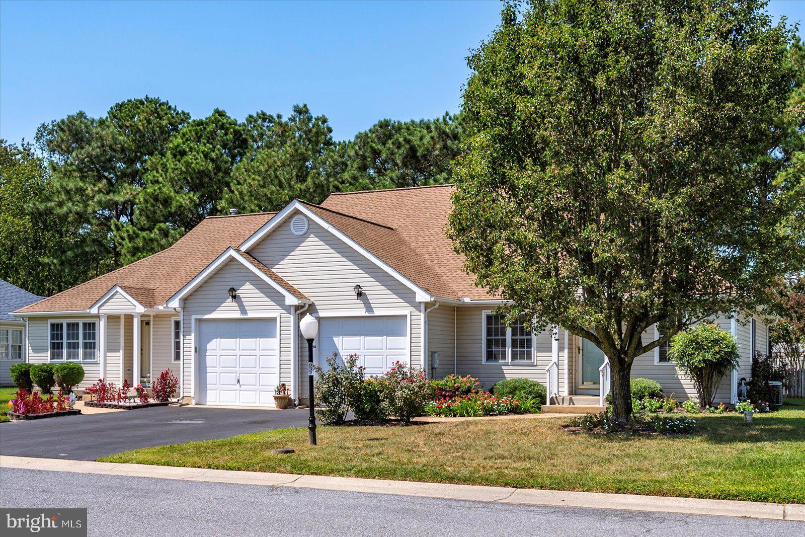 SCHUMAKER MANOR - Residential