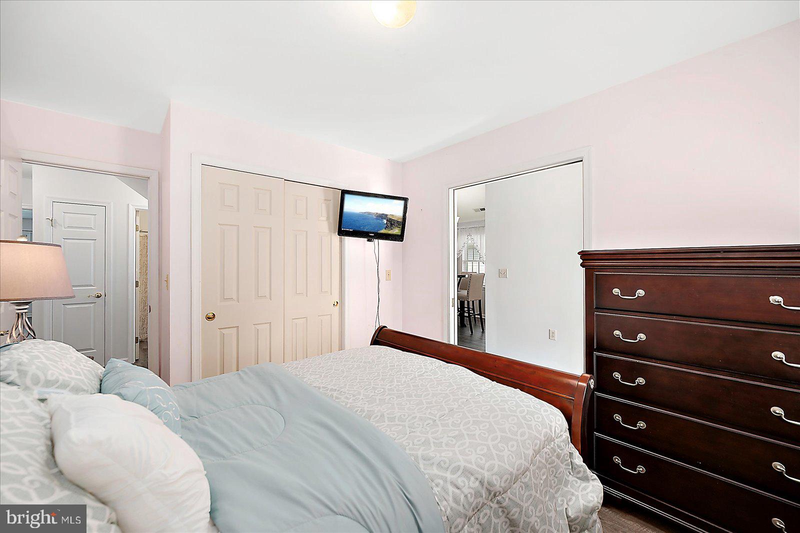 SCHUMAKER MANOR - Residential