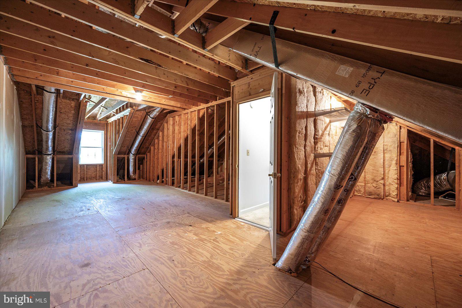 SCHUMAKER MANOR - Residential