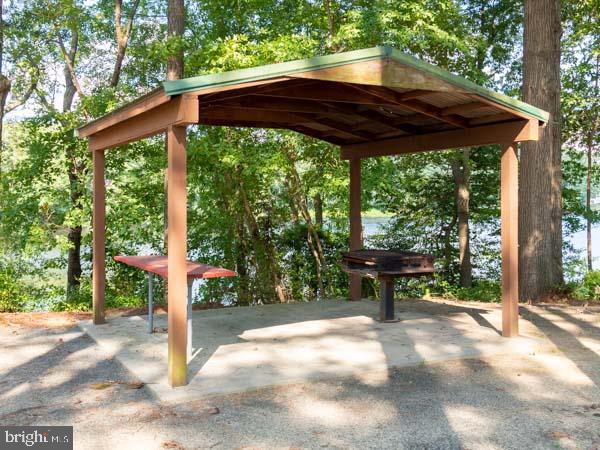 SCHUMAKER MANOR - Residential