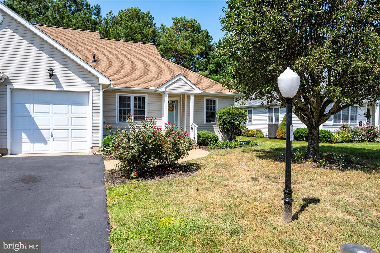 SCHUMAKER MANOR - Residential