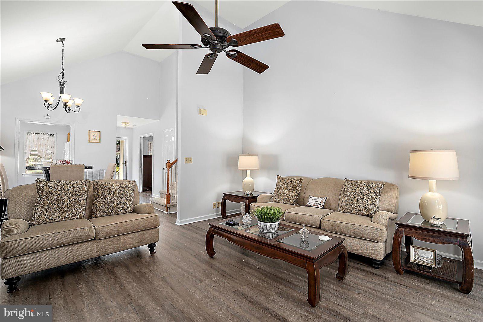 SCHUMAKER MANOR - Residential