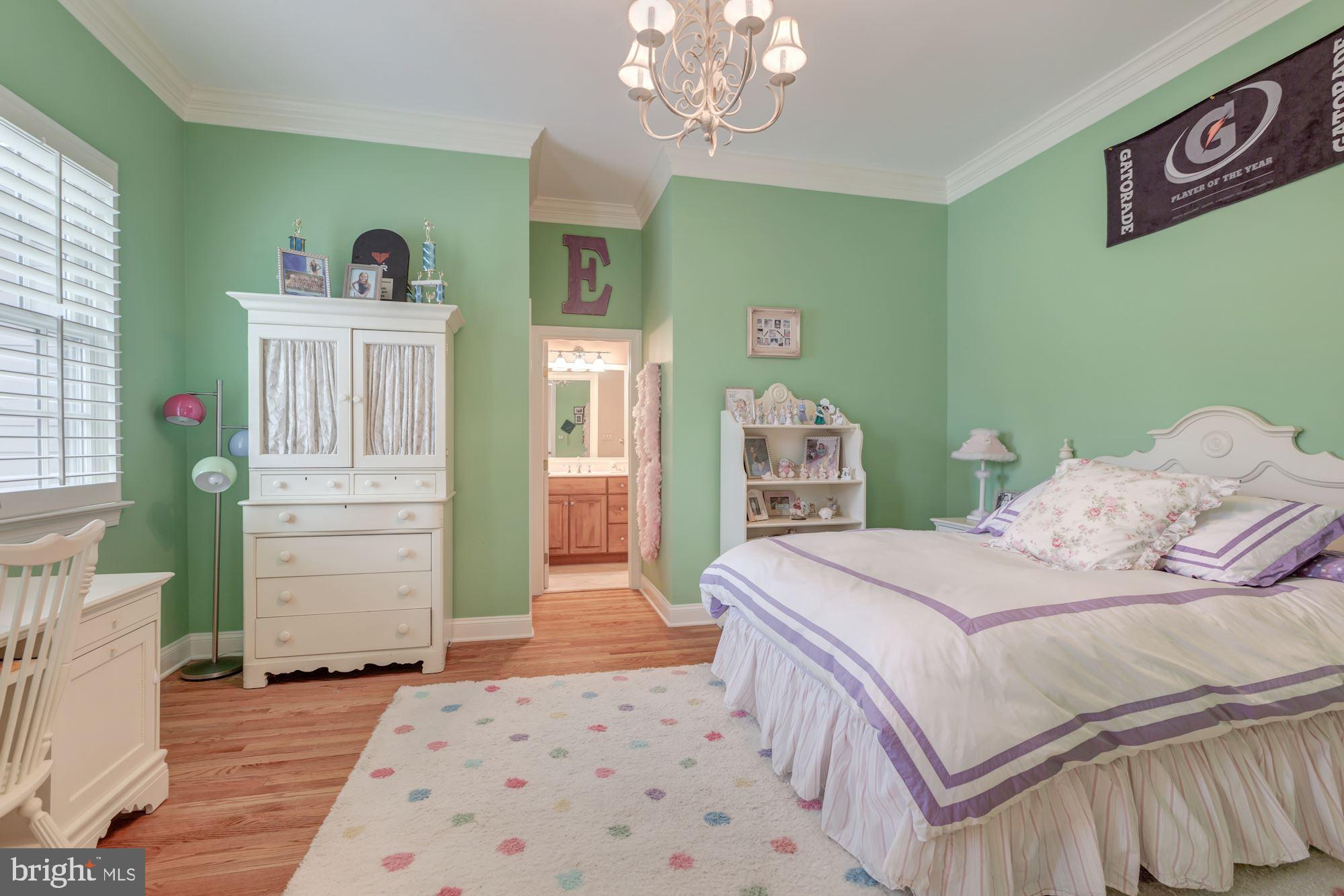 THE RESERVE - Residential