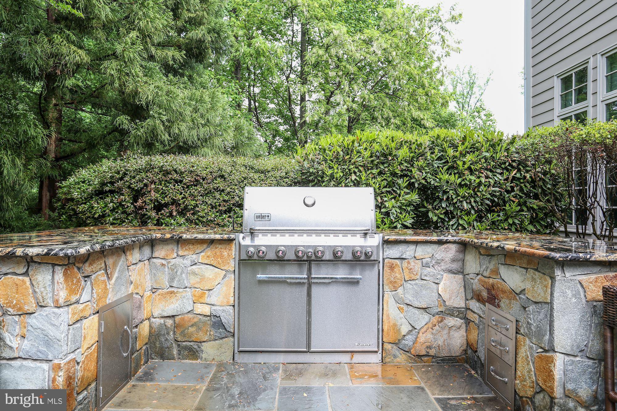 THE RESERVE - Residential