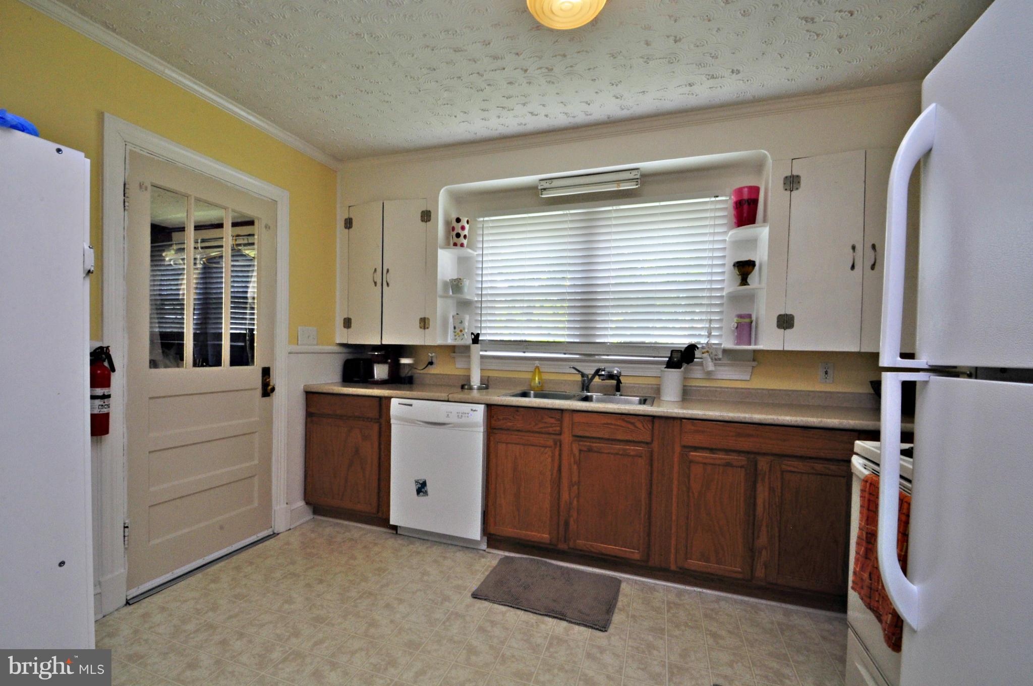 JACKSON PARK - Residential Lease