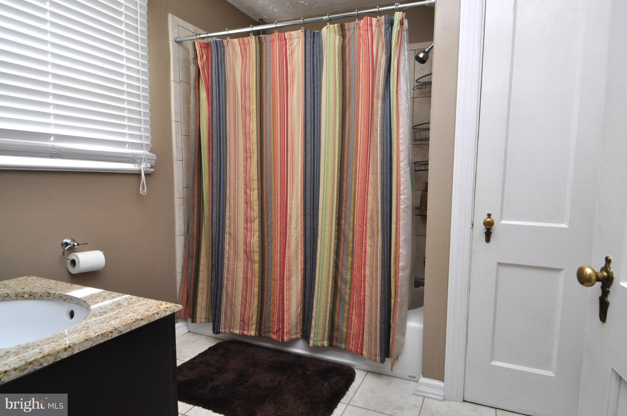 JACKSON PARK - Residential Lease