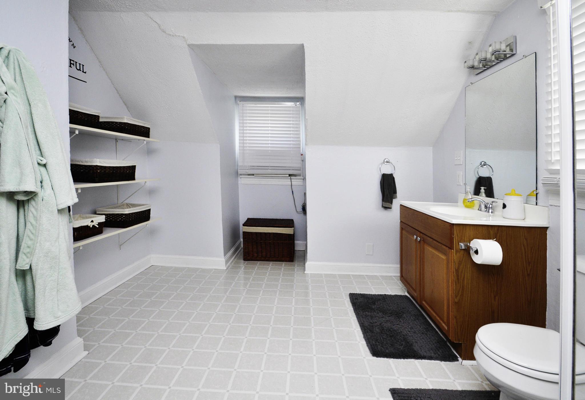 JACKSON PARK - Residential Lease