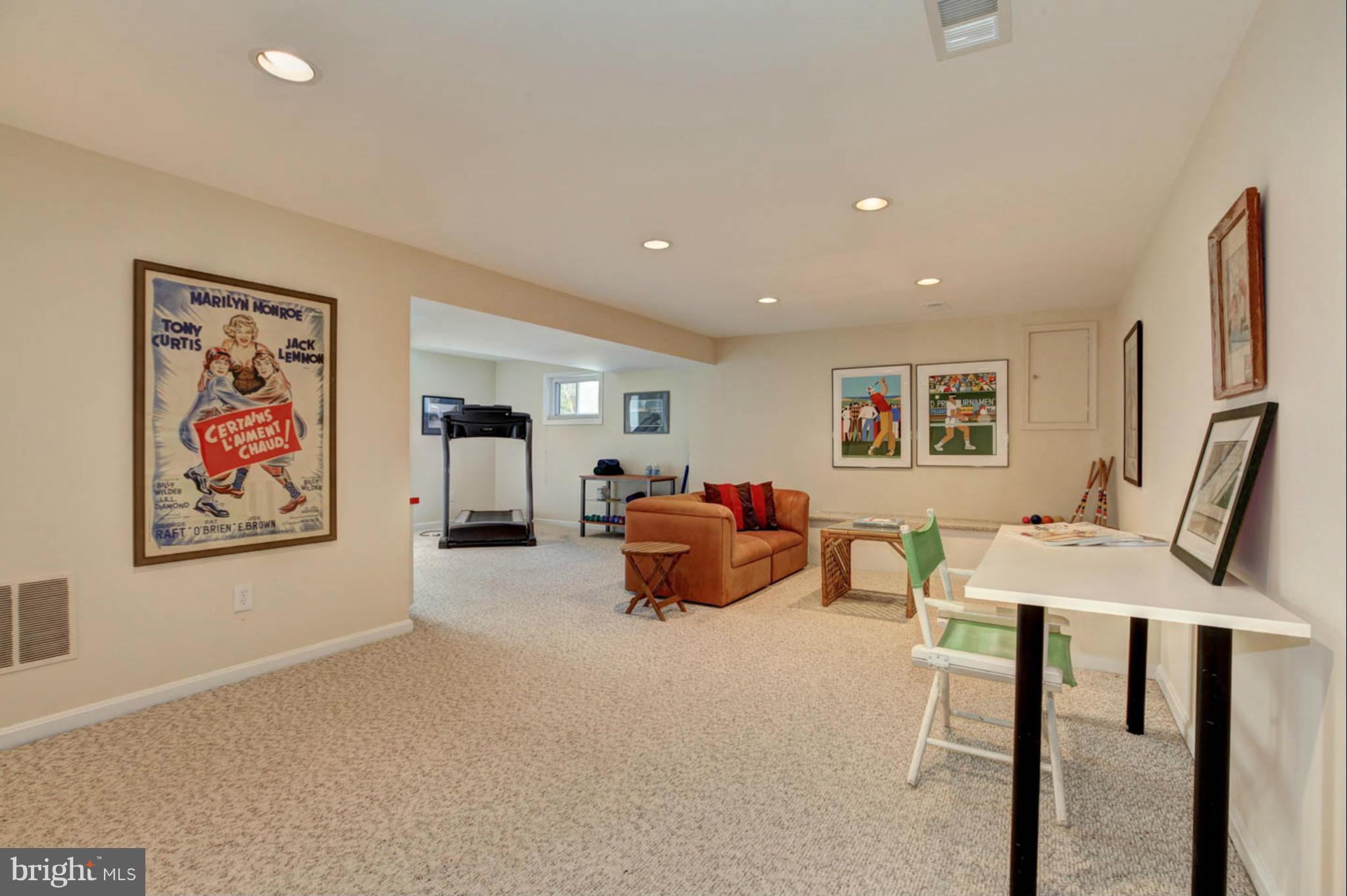 BEDFORDSHIRE - Residential