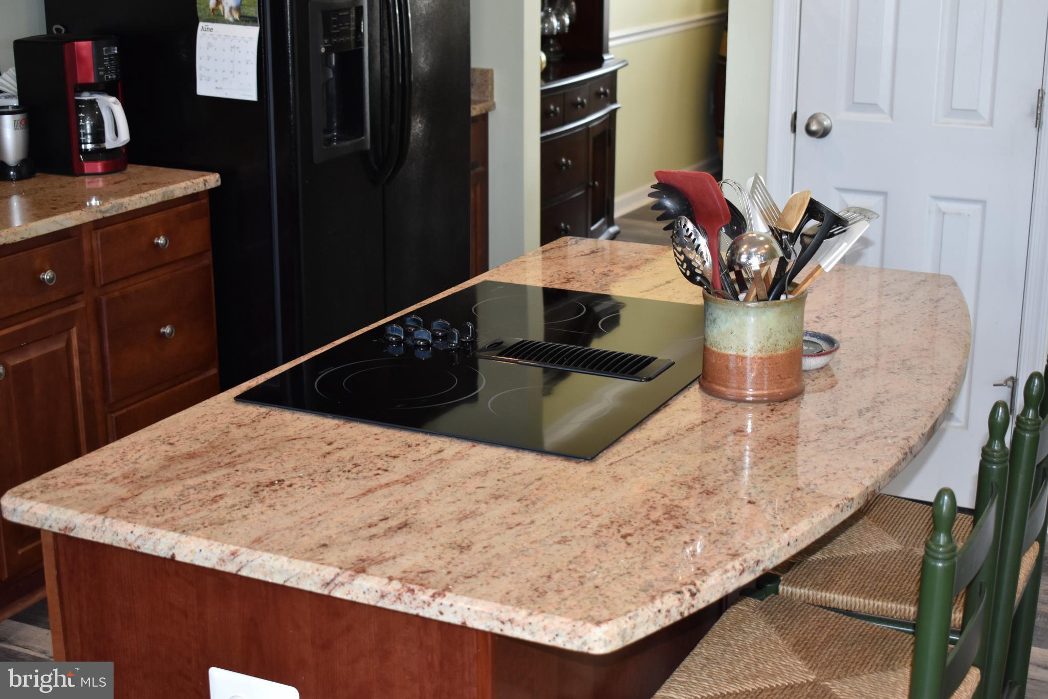 LAKELAND PLACE - Residential