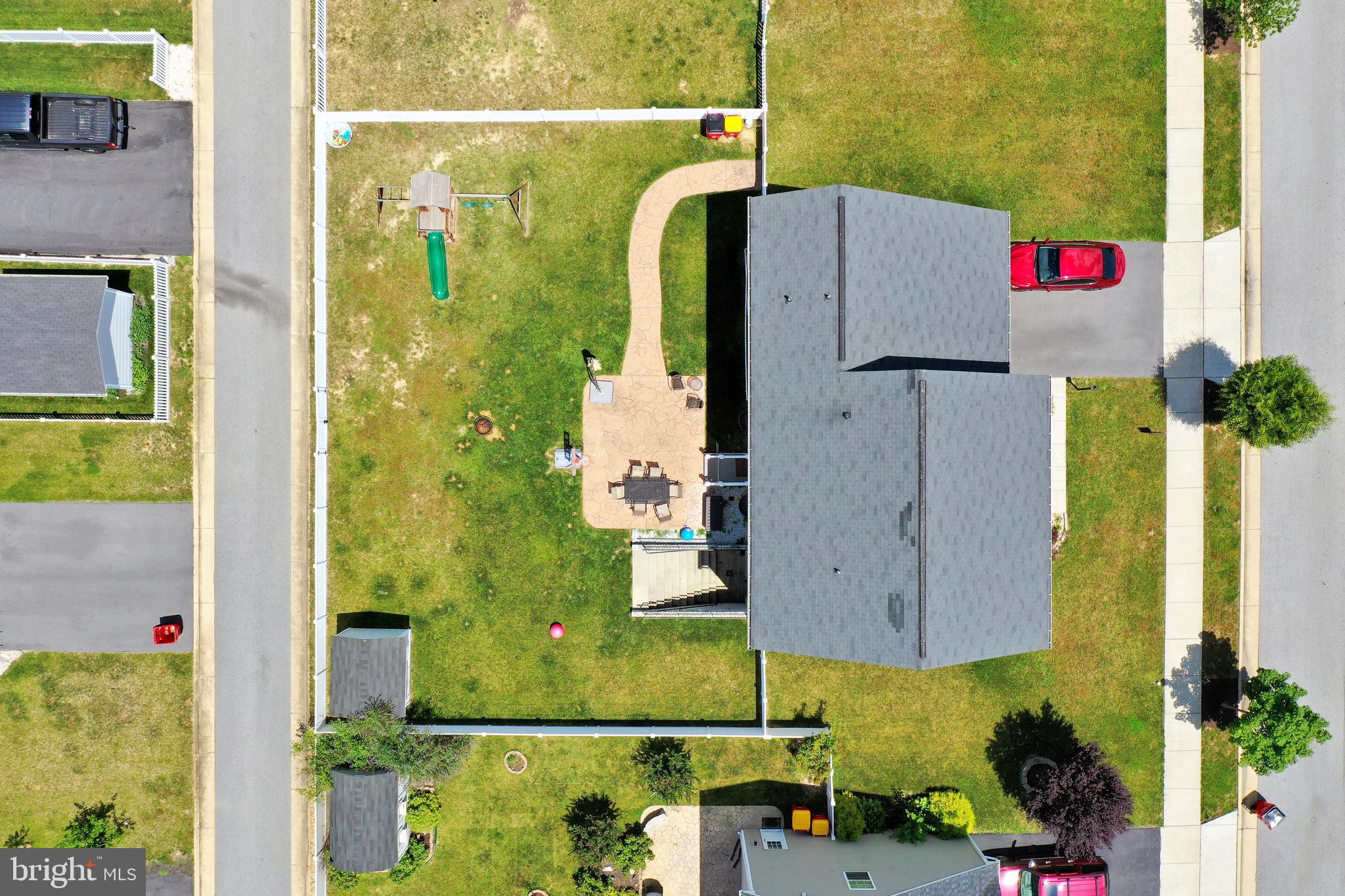 LAKELAND PLACE - Residential