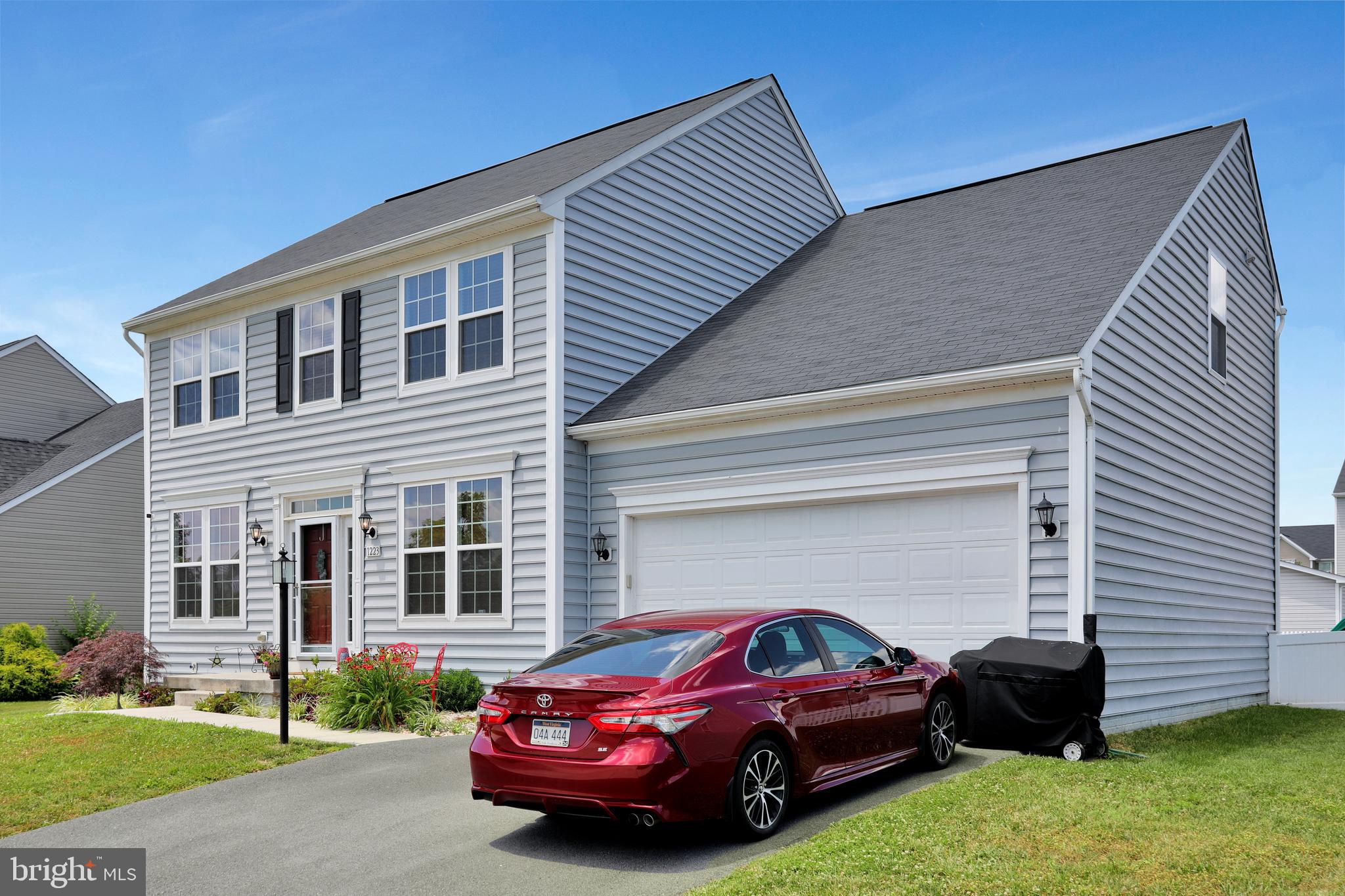 LAKELAND PLACE - Residential