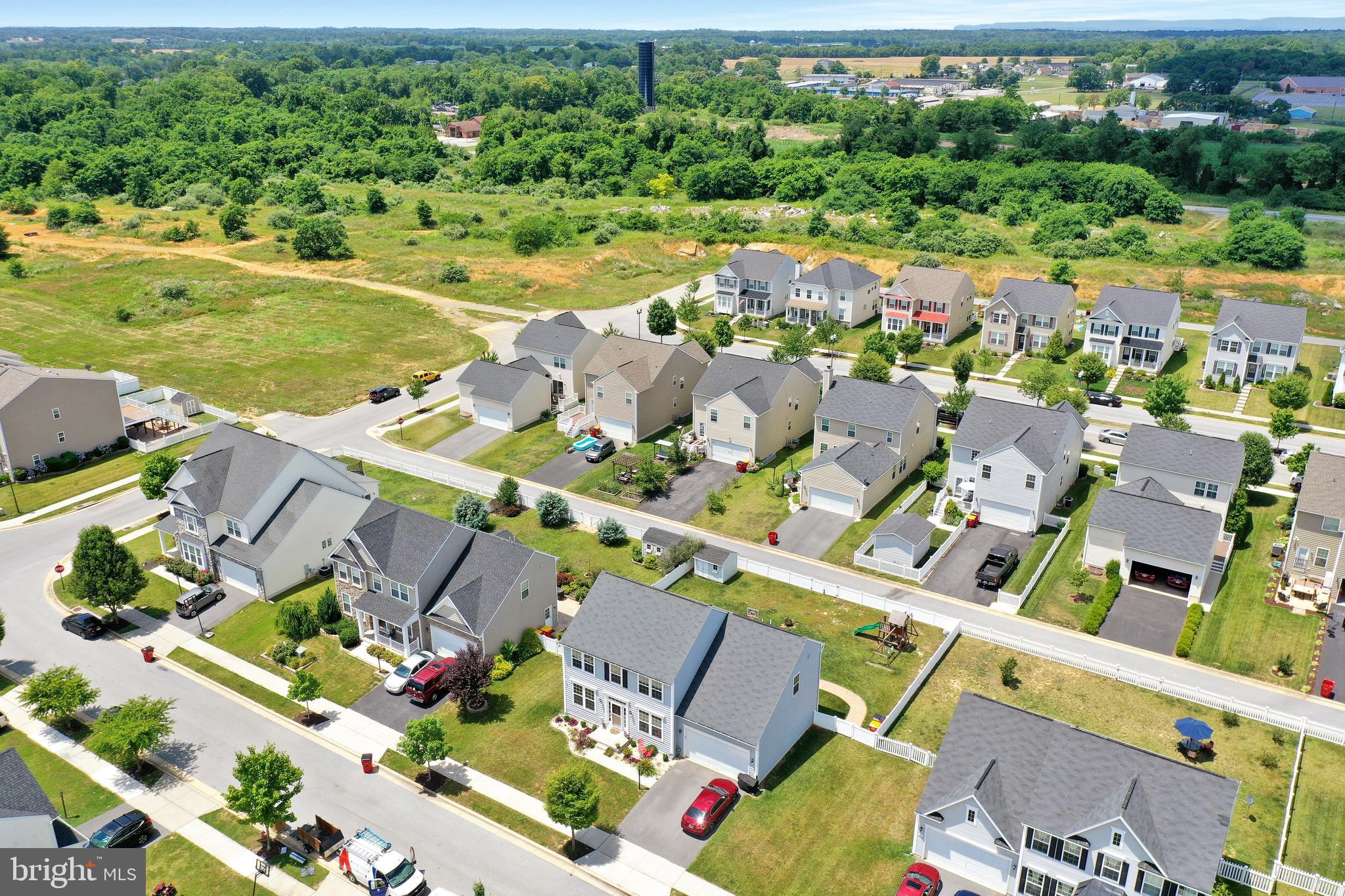 LAKELAND PLACE - Residential